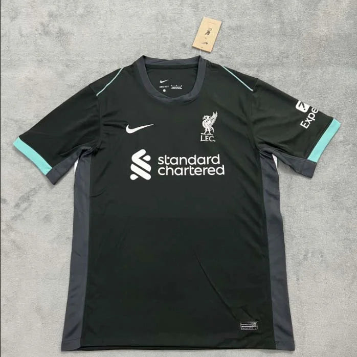 Camisa de futebol Liverpool 2024/2025