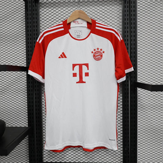 Camisa de futebol Bayern de Munique 2023/2024